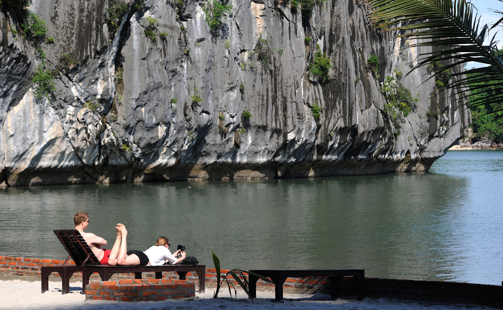 Cat Ba Sandy Beach Resort Dong Khe Sau Exterior foto